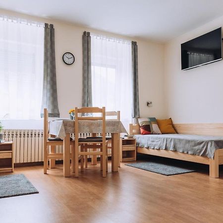 Apartman Ady 6 Senta Eksteriør billede