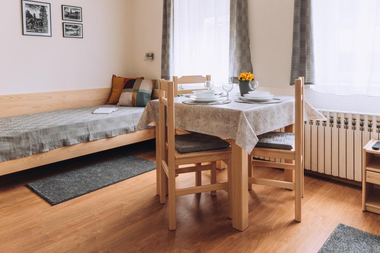 Apartman Ady 6 Senta Eksteriør billede